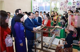 Thủ tướng chủ trì Hội nghị tổng kết Chương trình MTQG phát triển kinh tế - xã hội vùng đồng bào dân tộc thiểu số và miền núi