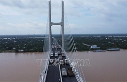 Tạo đà mạnh mẽ để đất nước chuyển mình