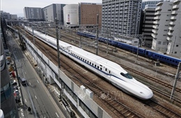 Tàu cao tốc Shinkansen gặp sự cố, hàng nghìn người bị ảnh hưởng