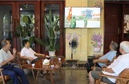 Người dân Ninh Bình háo hức theo dõi Lễ kỷ niệm 80 năm Quốc khánh