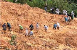 Chưa tìm thấy 4 người mất tích trong vụ sạt lở nghiêm trọng ở Lũng Cú (Tuyên Quang)