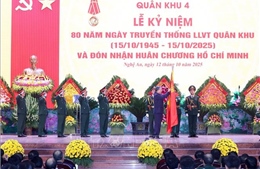 Tổng Bí thư Tô Lâm dự Lễ kỷ niệm 80 năm Ngày truyền thống LLVT Quân khu 4 