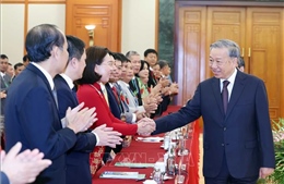 Tổng Bí thư Tô Lâm gặp mặt nông dân xuất sắc, nhà khoa học của nhà nông năm 2025