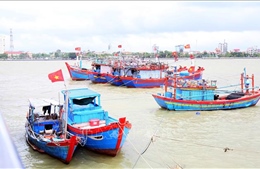 Ảnh hưởng bão số 12: Mưa to cục bộ từ Nam Quảng Trị đến thành phố Đà Nẵng 