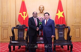 Tăng cường hợp tác nghiên cứu chính sách và đào tạo, bồi dưỡng cán bộ