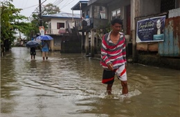 Siêu bão Fung-wong đổ bộ vào Philippines 