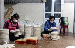 Đòn bẩy phát triển nghề truyền thống bánh đa nem làng Chều