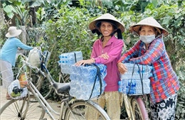 Chia sẻ khó khăn, động viên người dân vùng thiên tai