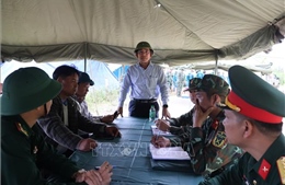 Khẩn cấp triển khai tìm kiếm người mất tích và ổn định cuộc sống nhân dân vùng bị sạt lở