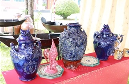 Trưng bày chuyên đề &#39;Gốm sứ Nam Bộ qua các thời kỳ&#39;