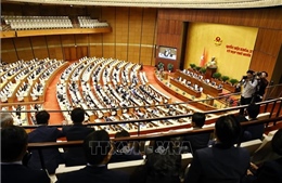 Chủ tịch Quốc hội Hàn Quốc tham quan Nhà Quốc hội