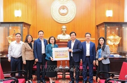 Tiếp tục ủng hộ đồng bào miền Trung, Tây Nguyên khắc phục hậu quả bão lũ