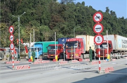 Thông suốt vận chuyển hàng hóa hai chiều qua cặp cửa khẩu tại Lạng Sơn