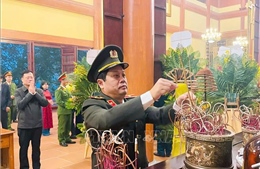 Bộ Công an tổ chức nhiều hoạt động tri ân và an sinh xã hội tại Nghệ An