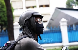 Nam Bộ bước vào cao điểm nắng nóng, TP Hồ Chí Minh đối mặt nền nhiệt cao