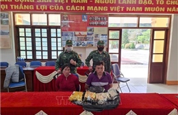 Bắt 2 đối tượng vận chuyển 3 kg ma túy