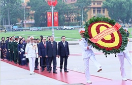 Lãnh đạo Đảng, Nhà nước vào Lăng viếng Chủ tịch Hồ Chí Minh