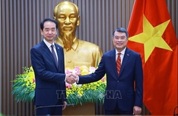 Thủ tướng Lê Minh Hưng tiếp Đại sứ Trung Quốc Hà Vĩ