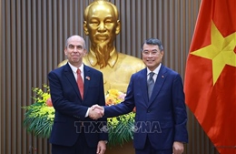 Thủ tướng Lê Minh Hưng tiếp Đại sứ Cuba Rogelio Polanco Fuentes