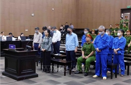 Xét xử sơ thẩm cựu Bộ trưởng Bộ Y tế Nguyễn Thị Kim Tiến và 9 bị cáo khác