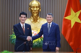 Thủ tướng Lê Minh Hưng tiếp Đại sứ Triều Tiên Ri Sung Guk