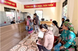 Chính quyền xã vùng cao đến gần dân, phục vụ nhân dân