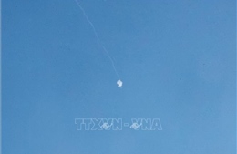 Đòn trả đũa tiếp diễn giữa Israel và Iran
