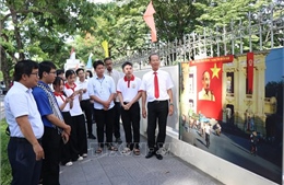 Ký ức Việt Nam qua ống kính ba nhiếp ảnh gia Pháp