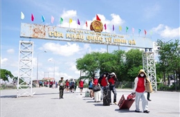 Bắt đối tượng truy nã trong nhóm 86 công dân được Campuchia trao trả