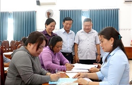 Đồng hành cùng phụ nữ lựa chọn mô hình sinh kế phù hợp