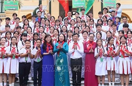Phó Chủ tịch nước gặp mặt Đoàn đại biểu thiếu nhi tham gia 'Hành trình Em yêu Tổ quốc Việt Nam'