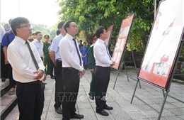 Triển lãm 'Ký ức thời hoa lửa' tái hiện những trang sử hào hùng của dân tộc