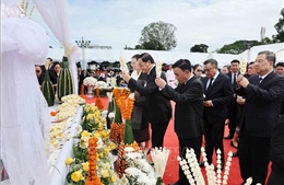 Đoàn cấp cao Đảng Cộng sản Việt Nam dự Lễ truy điệu Chủ tịch Quốc hội Lào Xaysomphone Phomvihane