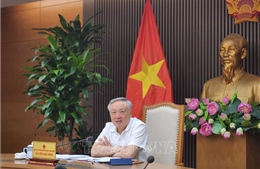 Tham khảo ý kiến chuyên gia về mô hình tổ chức Trung tâm tài chính quốc tế