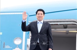 Chủ tịch nước Lương Cường lên đường dự Tuần lễ cấp cao APEC 2025