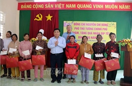 Phó Thủ tướng Chính phủ Nguyễn Chí Dũng thăm, tặng quà Tết tại Khánh Hòa