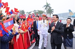 Tổng Bí thư, Chủ tịch nước Lào bắt đầu thăm cấp Nhà nước tới Việt Nam 
