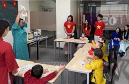 Tôn vinh tiếng Việt: Bồi đắp cội nguồn cho thế hệ trẻ người Việt tại Canada