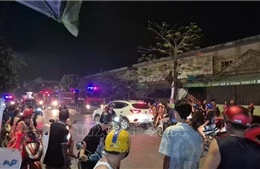 Quảng Trị: Tập trung lực lượng khống chế đám cháy tại chợ Cộn