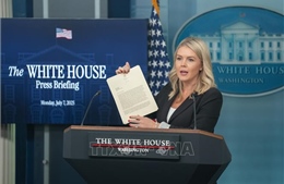 Tổng thống Donald Trump công bố mức thuế quan đối với 14 quốc gia bắt đầu từ ngày 1/8