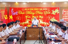 Kiểm tra công tác sẵn sàng chiến đấu, chúc Tết các lực lượng làm nhiệm vụ trên tuyến biển