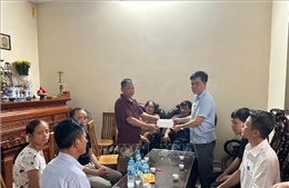 Vụ lật tàu trên vịnh Hạ Long: Kịp thời thăm hỏi gia đình có người thân tử vong