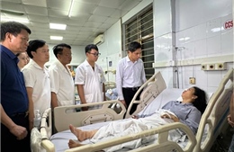 Vụ lật tàu du lịch trên vịnh Hạ Long:  Hỗ trợ gia đình nạn nhân tử vong 25 triệu đồng/người, nạn nhân bị thương 8 triệu đồng/người