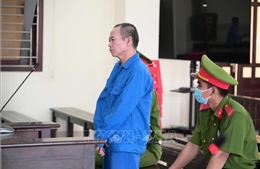 Tranh chấp đất đai, người đàn ông đâm cháu ruột trọng thương