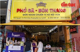TP Hồ Chí Minh: Người dân, doanh nghiệp thay đổi biển hiệu theo tên phường mới