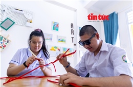 Ngôi trường thắp sáng tri thức cho học sinh khiếm thị 