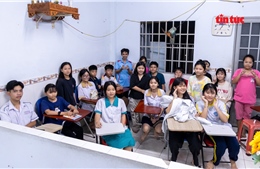 Từ công nhân đến 'người thầy' của trẻ em nghèo