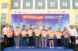 Bảo hiểm Toàn Cầu tiếp sức hành trình về quê đón Tết của thanh niên công nhân