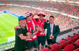 Hành trình của đội ngũ làm phim ‘AH đi cùng World Cup’