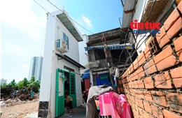 Nhà ‘siêu mỏng’ xuất hiện sau giải phóng mặt bằng rạch Xuyên Tâm